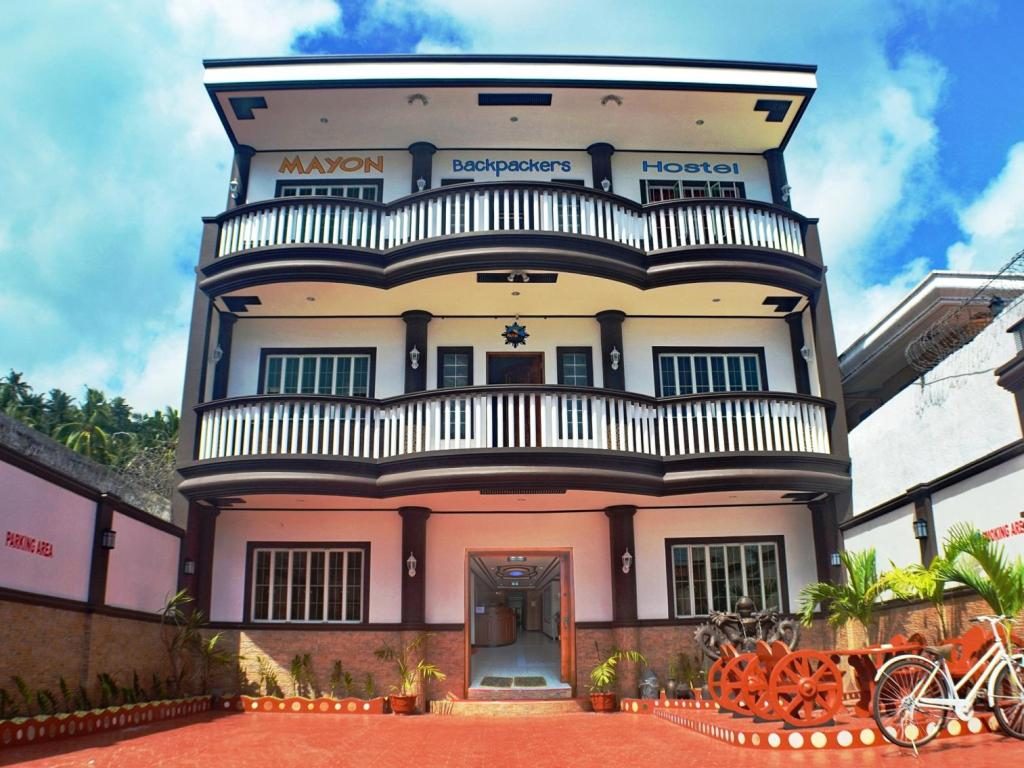 Mayon Backpackers Hostel