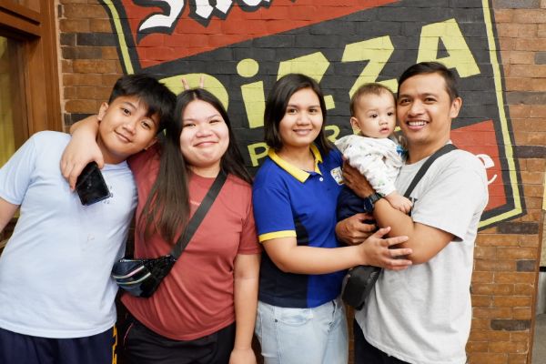 Shakeys