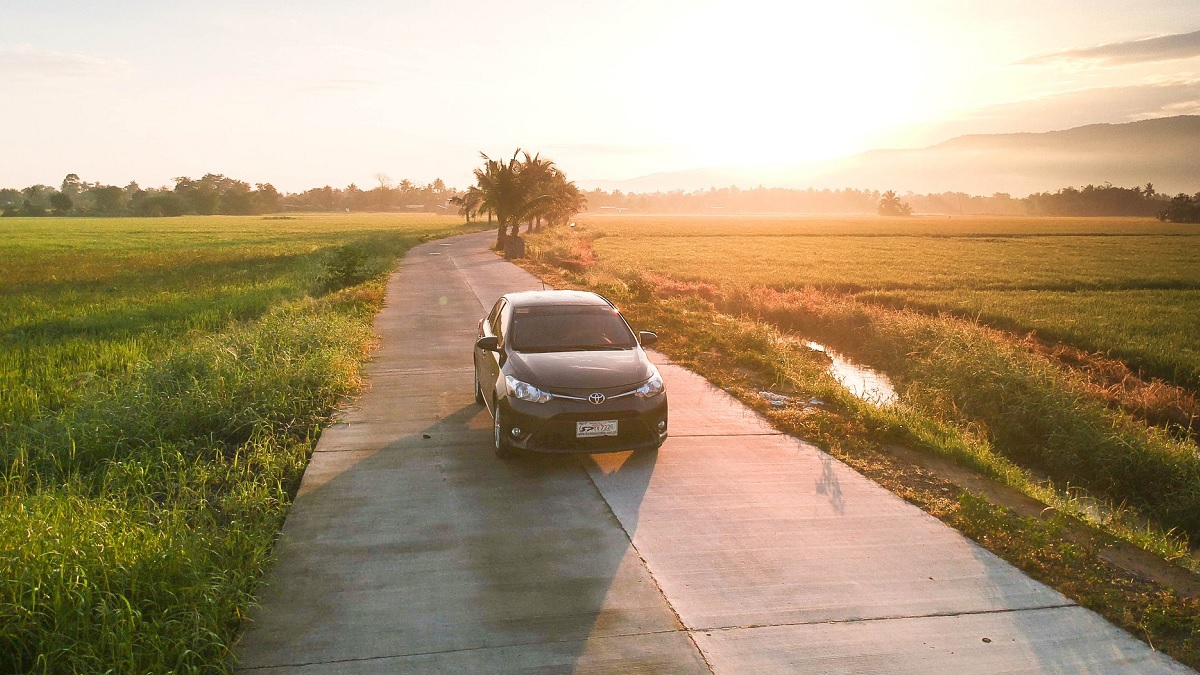 Renting car Manila