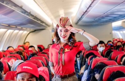 Vietjet flight attendant