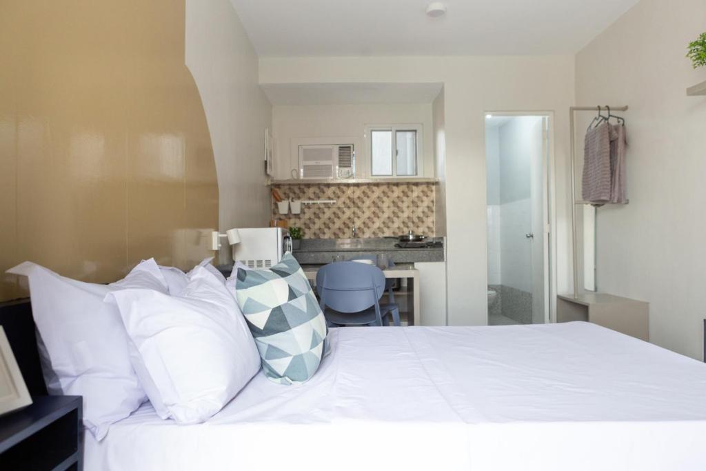 Hive Manila Guesthouse
