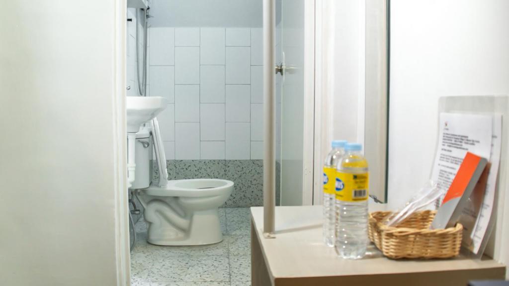 Hive Manila Guesthouse