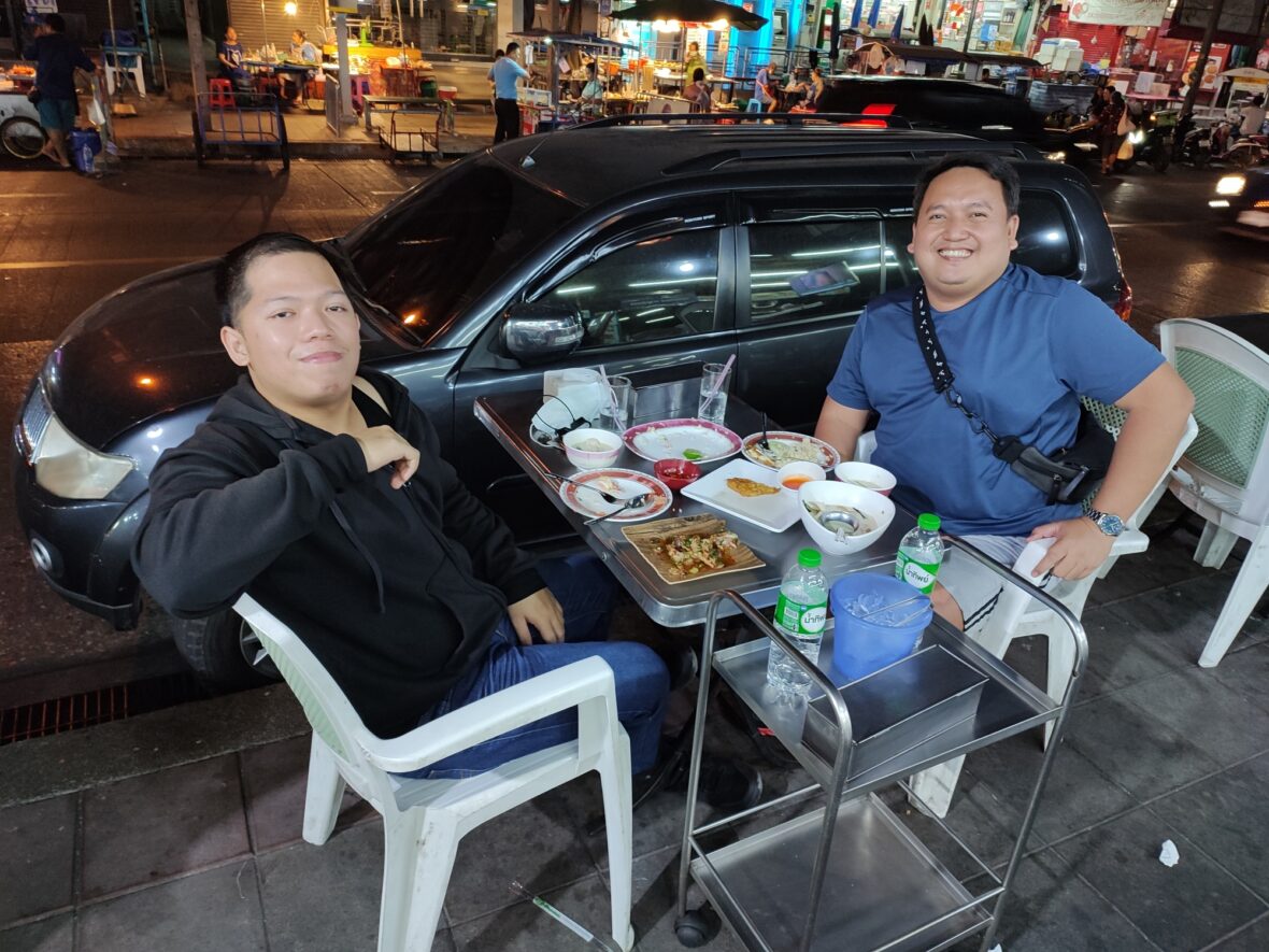 Huai Khwang Market